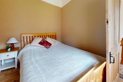 Castle-View-Terrace-Bedroom.jpg