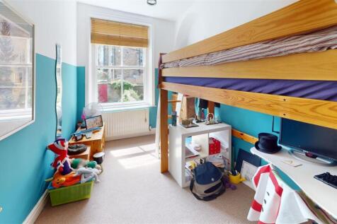 73a-Gargrave-Road-Bedroom 1.jpg