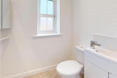 Long-Ing-Lane-Bathroom 1.jpg