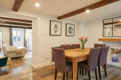polly&#39;s-cottage-WEB-001.jpg