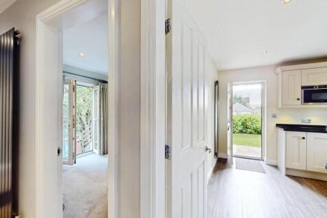 335a7be5-Otley-Road-10022025_142700.jpg