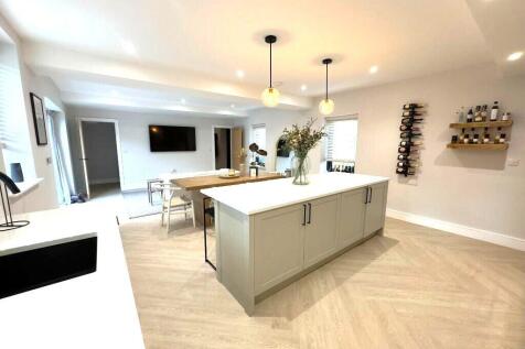 Kitchen/Family Room