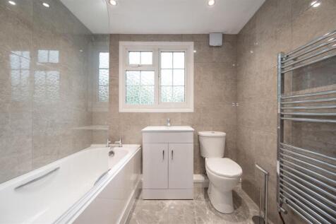 Christmas Cottage 25 19.jpg