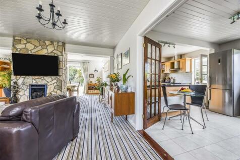 Bay House, Marine Walk, Hayling Island-PorticoMark