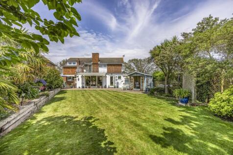 Bay House, Marine Walk, Hayling Island-PorticoMark