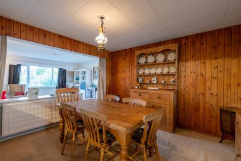 21 Hollow Lane 24 22.jpg