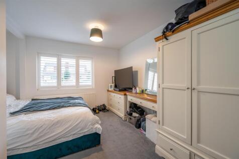 13 Eastoke Avenue 25 22.jpg