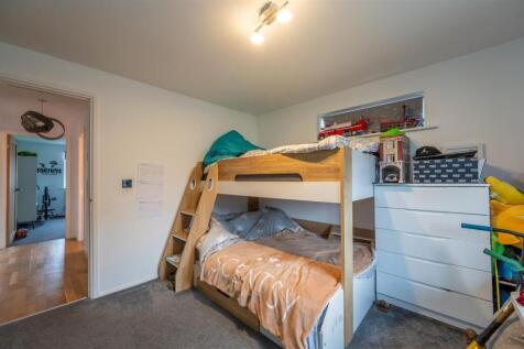 13 Eastoke Avenue 25 11.jpg