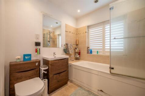 13 Eastoke Avenue 25 19.jpg