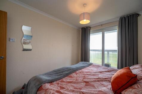 7 Shearwater Court 25 9.jpg