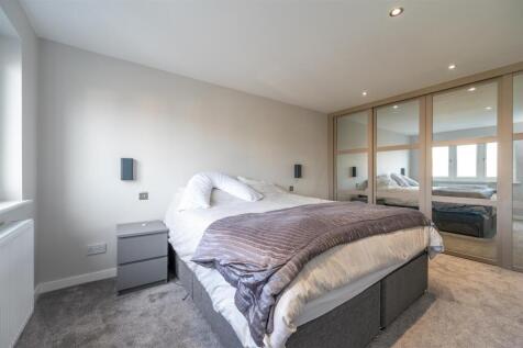 2 Eastoke Avenue 23 17.jpg