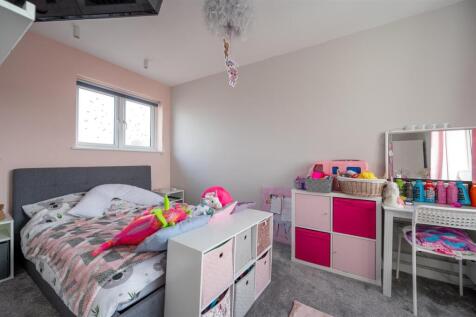 2 Eastoke Avenue 23 12.jpg