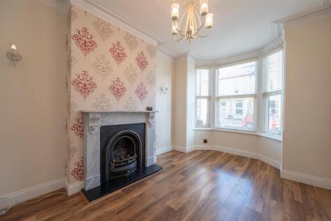 40 Haslemere Road 25 11.jpg
