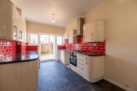 40 Haslemere Road 25 17.jpg
