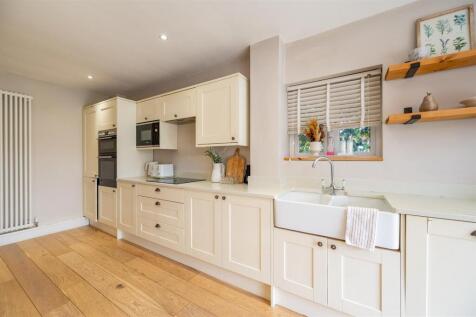 2b Selsmore Avenue 25 15.jpg