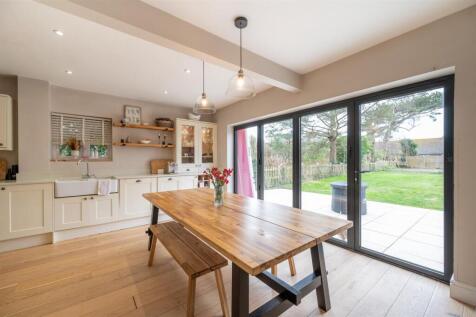 2b Selsmore Avenue 25 12.jpg