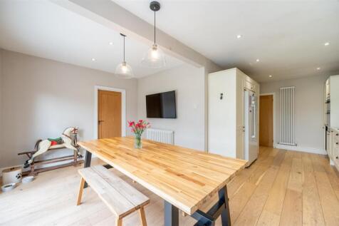 2b Selsmore Avenue 25 13.jpg