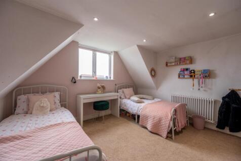 2b Selsmore Avenue 25 2.jpg