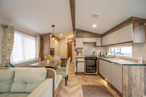 6 CV Mill Rythe Holiday Park 25 11.jpg