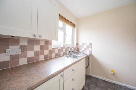 7 Rapley Court 24 12.jpg