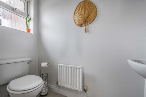 St. Ebbes Cottage, Victoria Road, Hayling Island-S