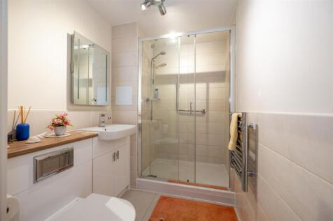 Flat 17 Limewood 25 1.jpg