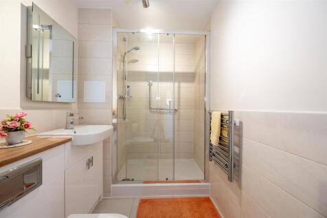 Flat 17 Limewood 25 2.jpg