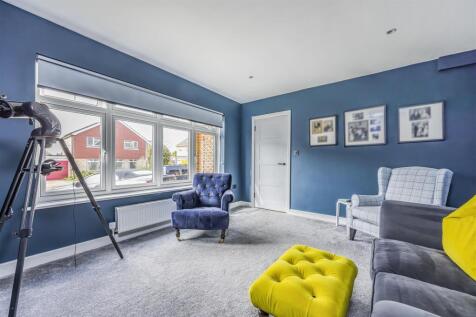 3 The Peak, Rowland&#39;s Castle-PorticoMarketing-Arde