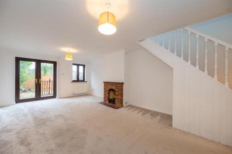 18 Broad Gardens 24 9.jpg