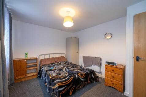 Flat 1b 3 Creek Road 24 5.jpg
