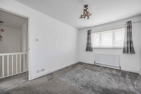 100 Fathoms Reach, Hayling Island-Small-PorticoMar