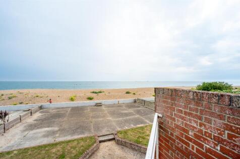 Flat 5 Regatta Court 22 6.jpg