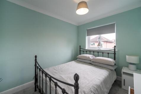 21 Selsmore Avenue 24 6.jpg