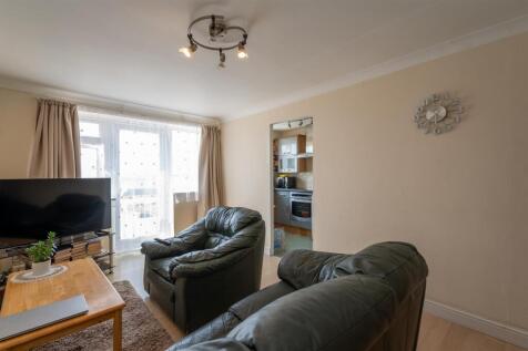 Flat 41 Annes Court 25 7.jpg