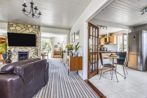 Bay House, Marine Walk, Hayling Island-PorticoMark