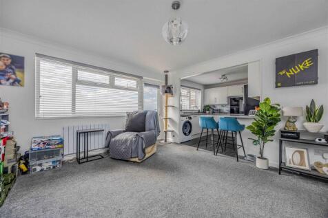 13 Anne¿s Court, Seafront, Hayling Island-Small-Po
