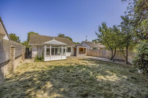 18 Warren Close, Hayling Island-PorticoMarketing-A
