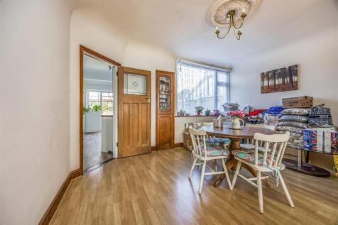 269 Highbury Grove, Cosham-Small-PorticoMarketing-