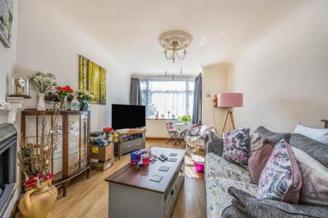 269 Highbury Grove, Cosham-Small-PorticoMarketing-