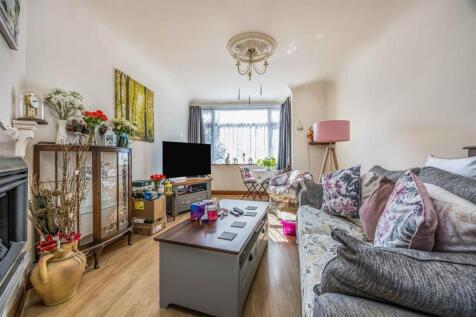 269 Highbury Grove, Cosham-Small-PorticoMarketing-