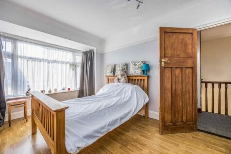 269 Highbury Grove, Cosham-Small-PorticoMarketing-