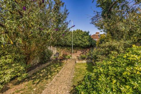 269 Highbury Grove, Cosham-Small-PorticoMarketing-