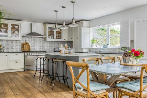 7 Hollow Lane, Hayling Island-Small-PorticoMarketi