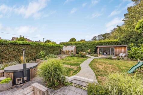 7 Hollow Lane, Hayling Island-Small-PorticoMarketi