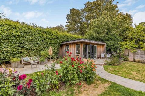 7 Hollow Lane, Hayling Island-Small-PorticoMarketi