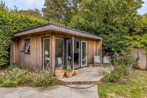 7 Hollow Lane, Hayling Island-Small-PorticoMarketi