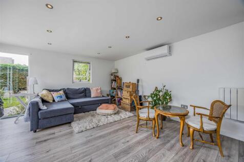 7 Hollow Lane, Hayling Island-Small-PorticoMarketi