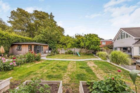7 Hollow Lane, Hayling Island-Small-PorticoMarketi