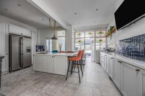 40 Ophir Road, Portsmouth-Small-PorticoMarketing-A