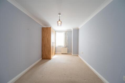 Flat 5 Bank House 25 6.jpg
